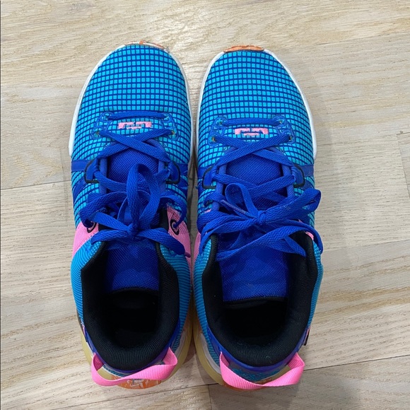 Mens Nike Basketball Shoes Lebron Witness size Men 10 - Picture 5 of 6